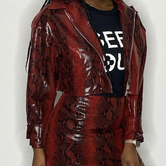 Snake skin Set/Seperates - Picture 3 of 3